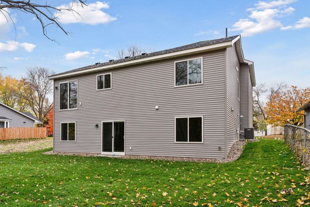 826 104th Avenue NW, Coon Rapids, MN 55433