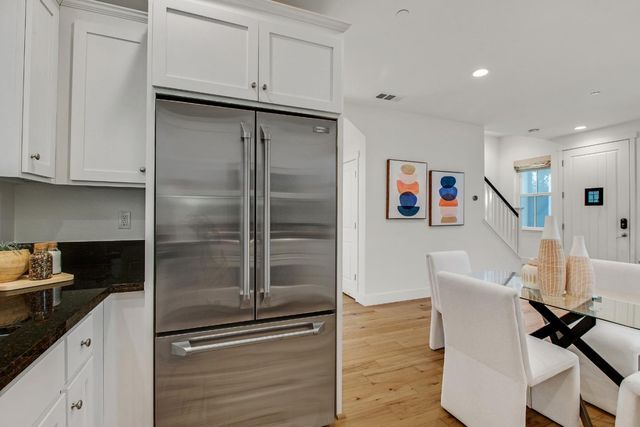 100 Tilton Avenue, San Mateo, CA 94401