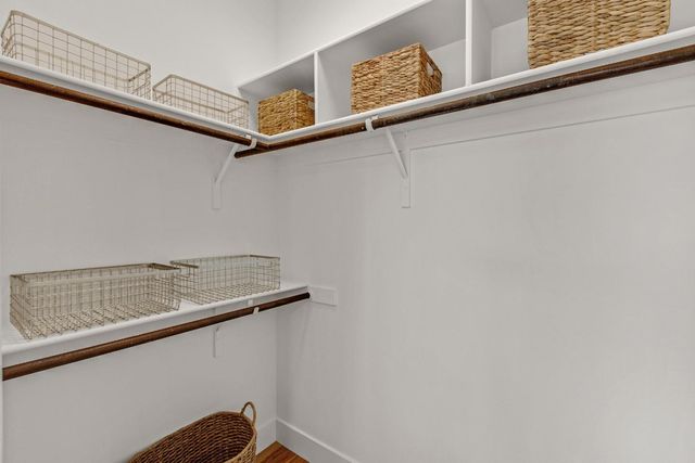 100 Tilton Avenue, San Mateo, CA 94401