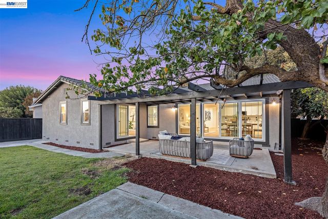 1901 Juarez Ct, San Jose, CA 95132