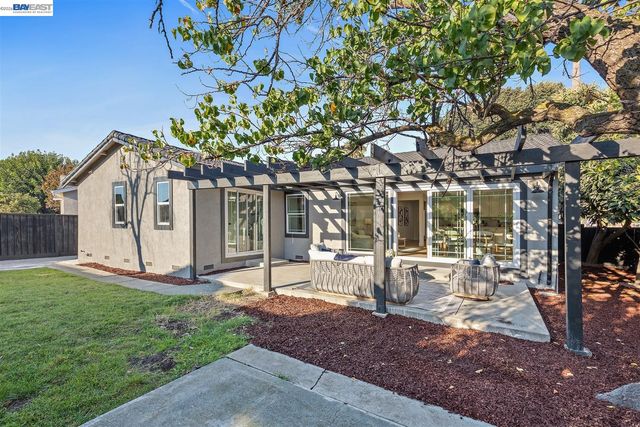 1901 Juarez Ct, San Jose, CA 95132