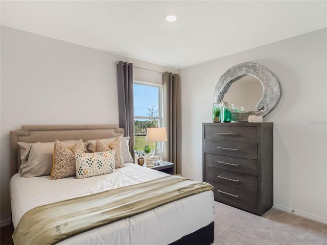 5297 GREENHEART AVENUE, Mount Dora, FL 32757