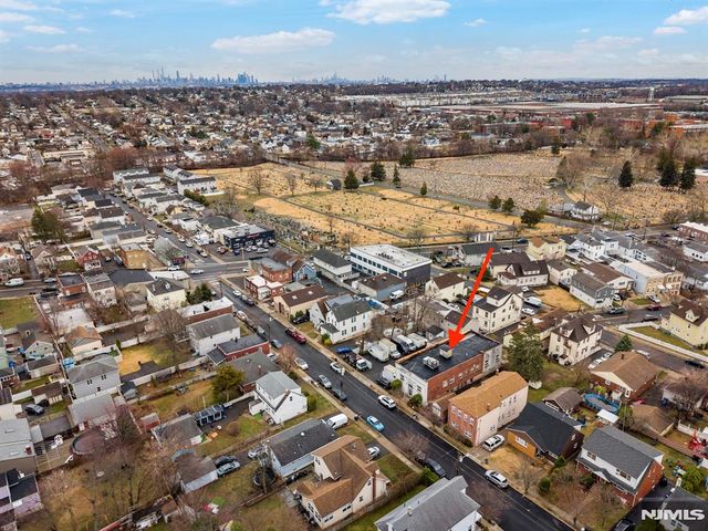 42 Home Place 40, Lodi, NJ 07644