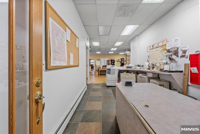 42 Home Place 40, Lodi, NJ 07644