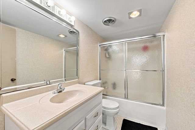 531 N Ocean Boulevard 505, Pompano Beach, FL 33062