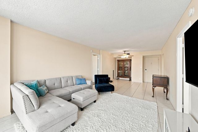 531 N Ocean Boulevard 505, Pompano Beach, FL 33062