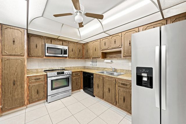 531 N Ocean Boulevard 505, Pompano Beach, FL 33062