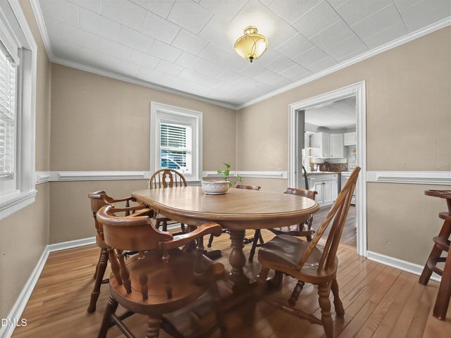 4386 S Highway 301 E, Four Oaks, NC 27524