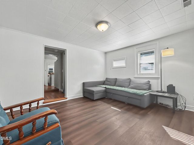 4386 S Highway 301 E, Four Oaks, NC 27524