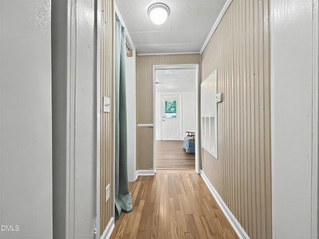 4386 S Highway 301 E, Four Oaks, NC 27524
