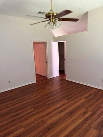 17234 Park Lodge Drive, Spring, TX 77379