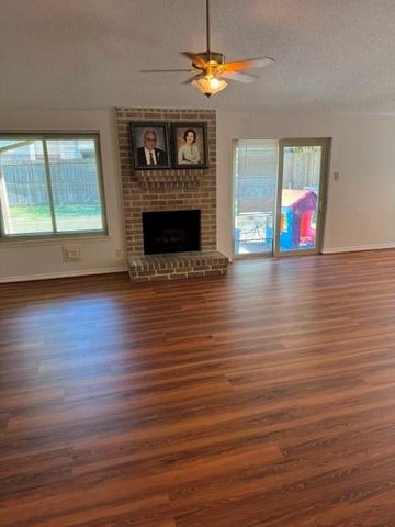17234 Park Lodge Drive, Spring, TX 77379