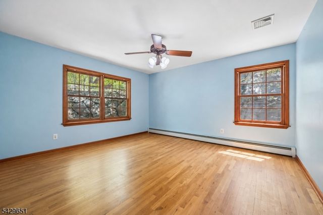 137 S Shore Rd, Byram Twp., NJ 07821