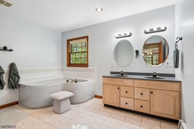 137 S Shore Rd, Byram Twp., NJ 07821