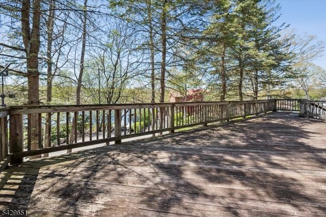 137 S Shore Rd, Byram Twp., NJ 07821