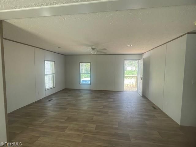 484 Avenue K, Lexington, NC 27292