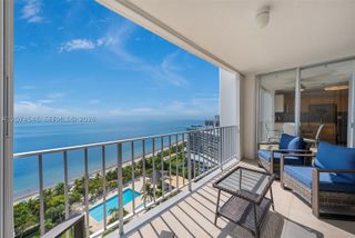 881 Ocean Dr 16F, Key Biscayne, FL 33149