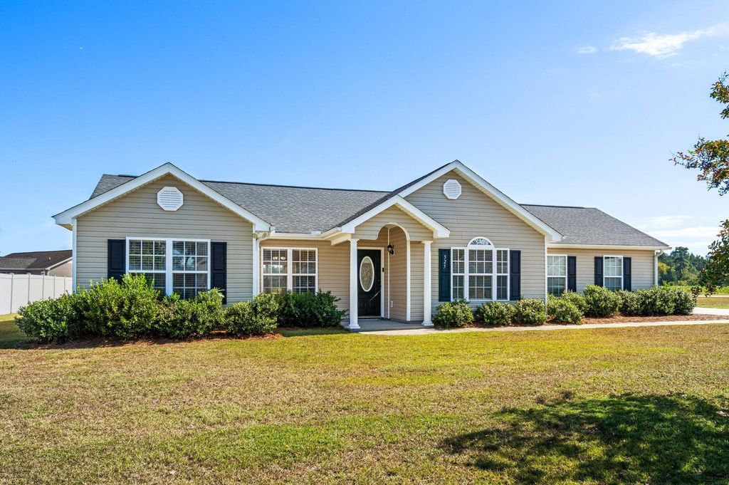 525 Carolina Hickory St., Loris, SC 29569 — exterior