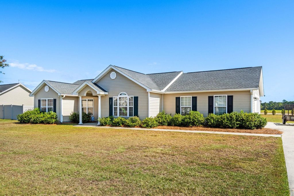 525 Carolina Hickory St., Loris, SC 29569 — photo 2
