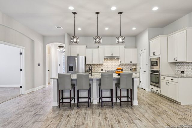 1073 Stone Crossing, New Braunfels, TX 78132