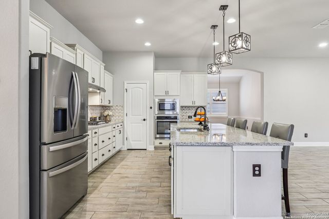 1073 Stone Crossing, New Braunfels, TX 78132