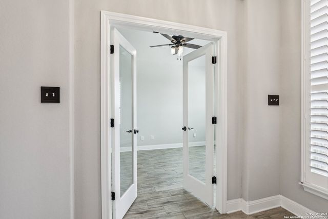 1073 Stone Crossing, New Braunfels, TX 78132