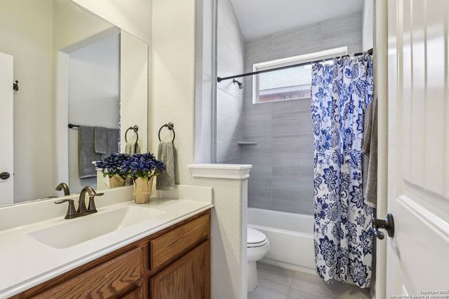 1073 Stone Crossing, New Braunfels, TX 78132