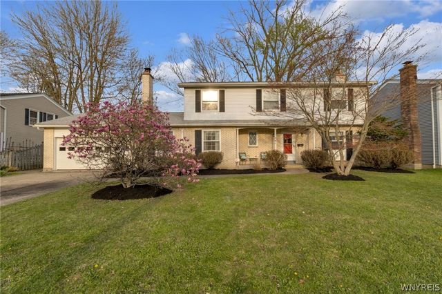 41 Kingswaye Drive, Amherst, NY 14221