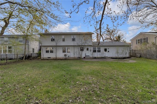 41 Kingswaye Drive, Amherst, NY 14221