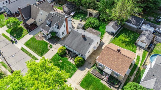 7111 Carnation Avenue, Deer Park, OH 45236