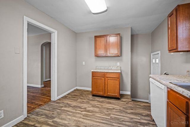 7111 Carnation Avenue, Deer Park, OH 45236