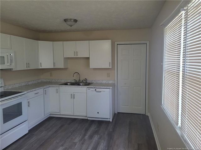 1219 Chilton Drive, Fayetteville, NC 28314