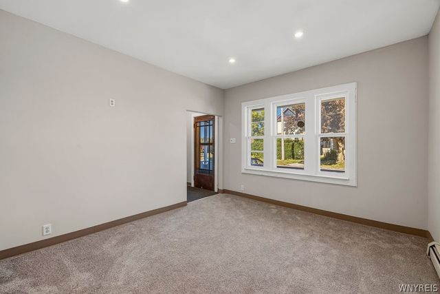 71 8th Avenue, North Tonawanda, NY 14120