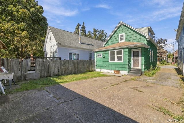 71 8th Avenue, North Tonawanda, NY 14120