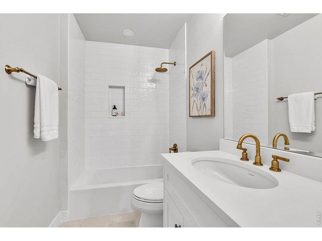1700 Arrowpoint Ct, Franktown, CO 80116