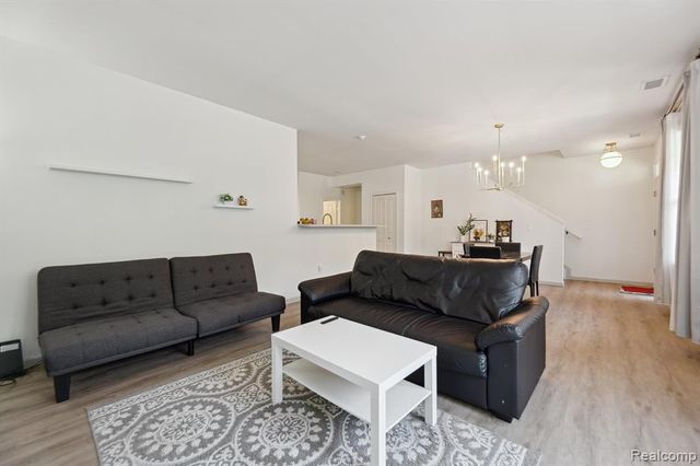 47628 Ormskirk Drive, Canton, MI 48188