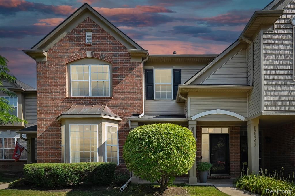 47628 Ormskirk Drive, Canton, MI 48188