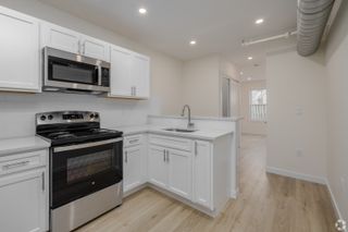 584 Main Street H, Middletown, CT 06457