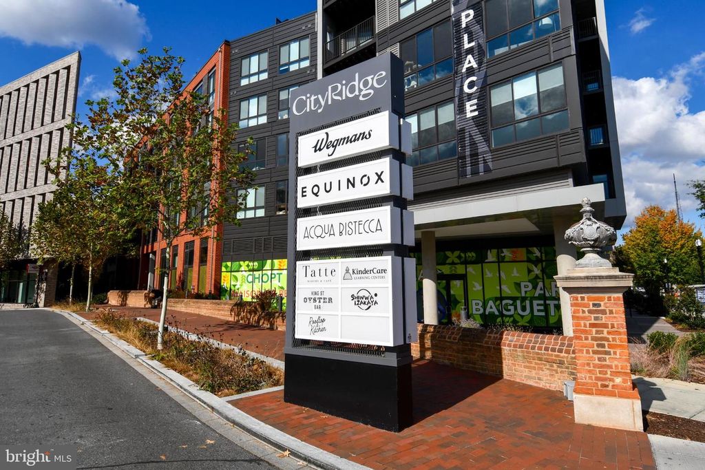 3811 VAN NESS ST NW, Washington, DC 20016
