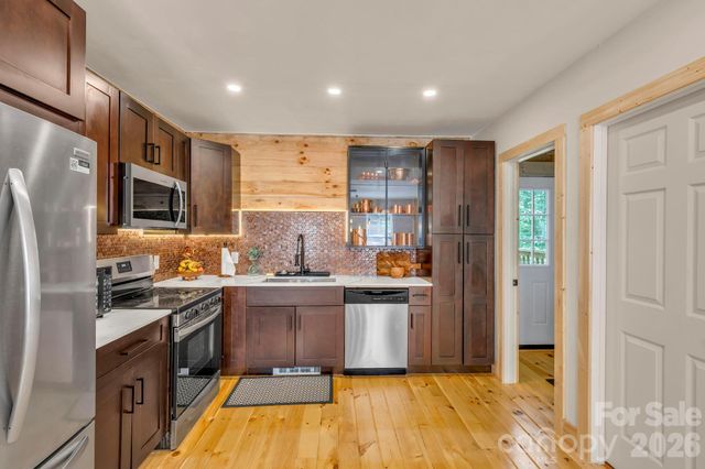 133 Greenbriar Road, Beech Mountain, NC 28604