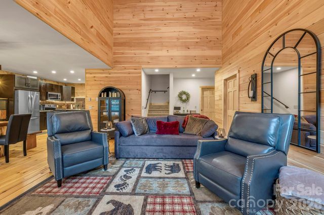 133 Greenbriar Road, Beech Mountain, NC 28604