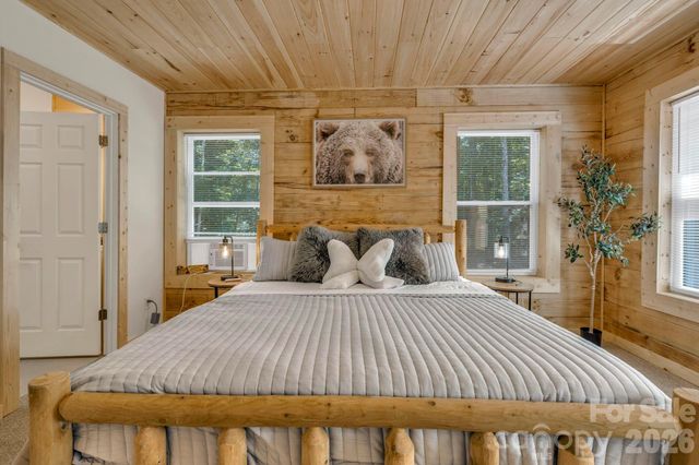 133 Greenbriar Road, Beech Mountain, NC 28604