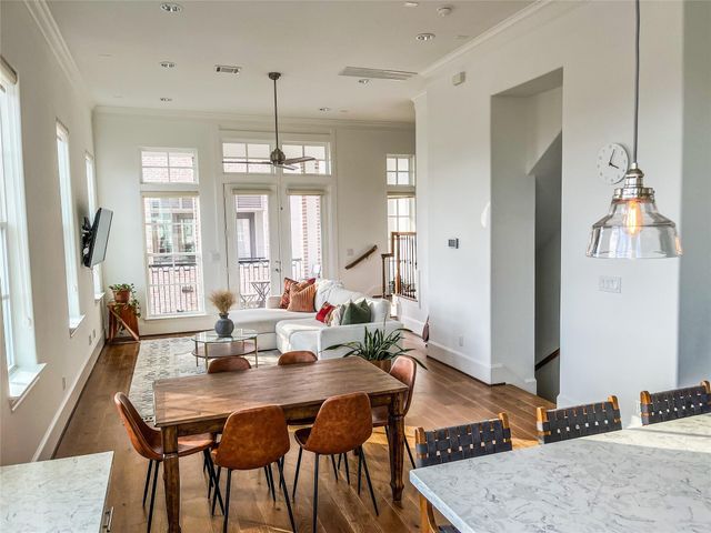 2024 Waterloo Station Road, Houston, TX 77045