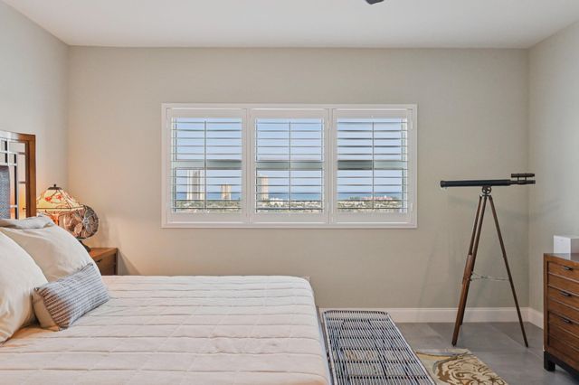 2640 Lake Shore Drive 1810, Riviera Beach, FL 33404