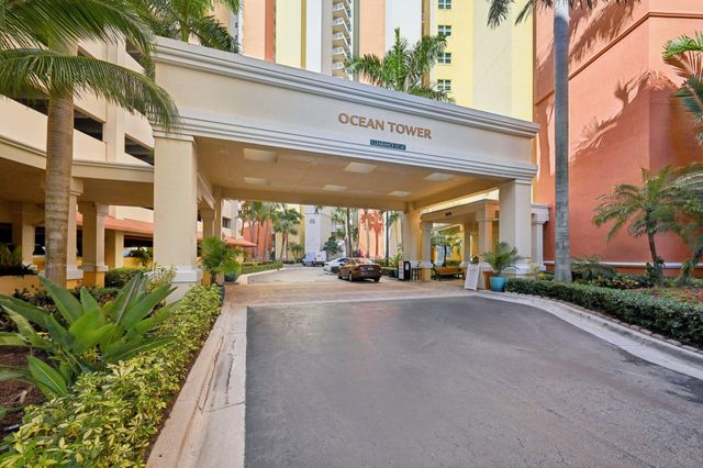 2640 Lake Shore Drive 1810, Riviera Beach, FL 33404