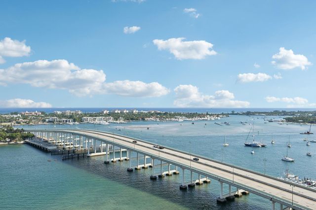 2640 Lake Shore Drive 1810, Riviera Beach, FL 33404