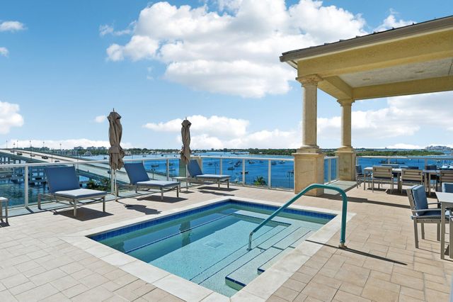 2640 Lake Shore Drive 1810, Riviera Beach, FL 33404