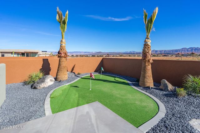 3295 S Cottontail Way, Hurricane, UT 84737
