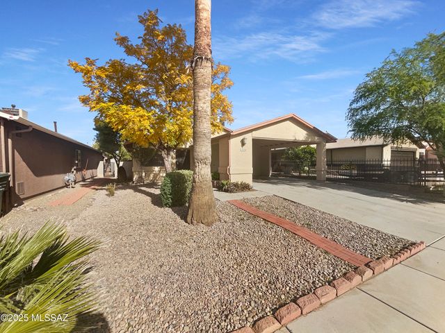 1624 W Mulholland Court, Tucson, AZ 85746