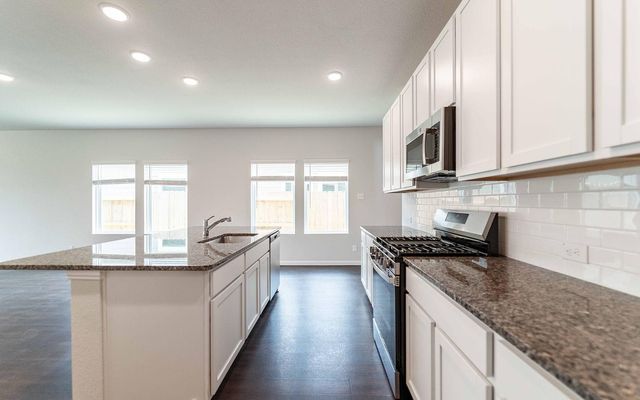 4315 Maple Root Lane, Pinehurst, TX 77362